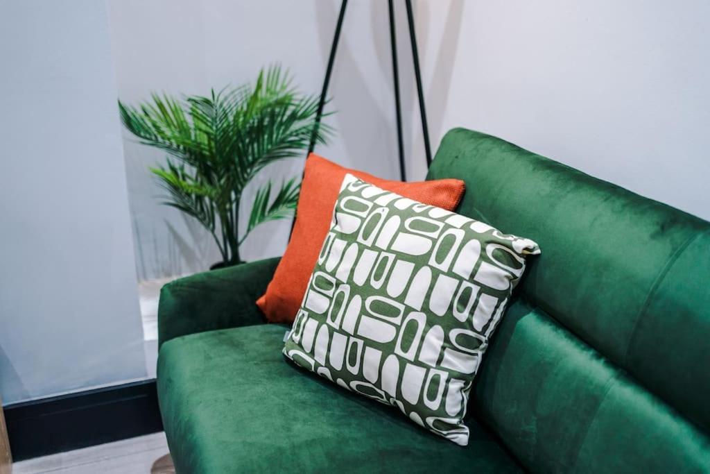 Mansa Musa House - 5 Bed 5 En Bathrooms, Newly Refurbished House With Free Parking Outside * Liverpool